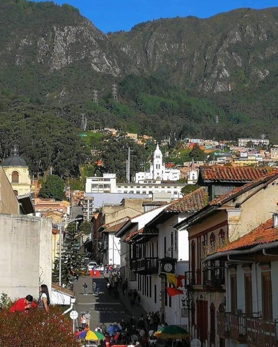 Grandioso Apartaestudio La Candelaria Bogotá Eksteriør billede